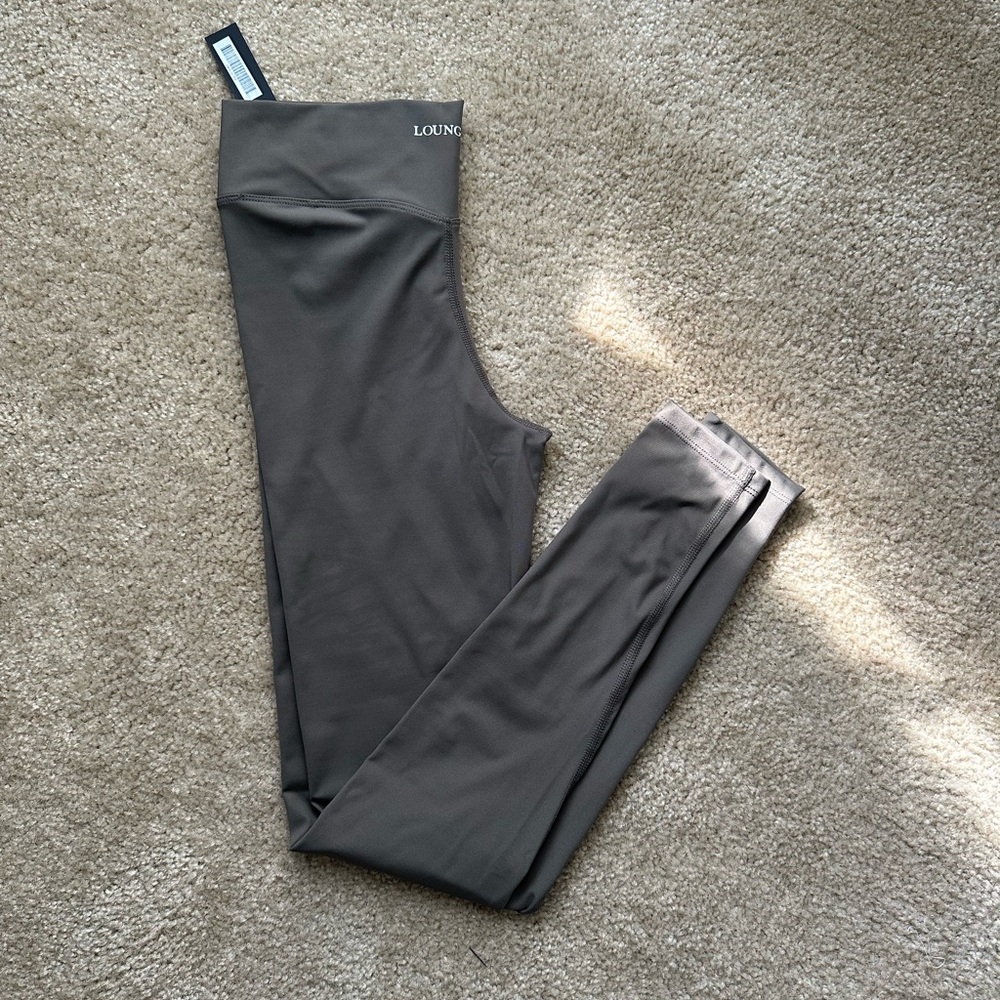 Lounge Gray Silhouette Crossover Leggings Small NWT